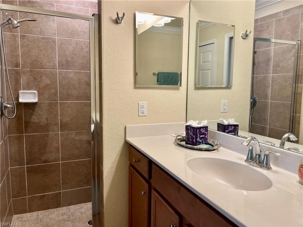 9566 Trevi Ct 4911, Naples, FL 34113-28