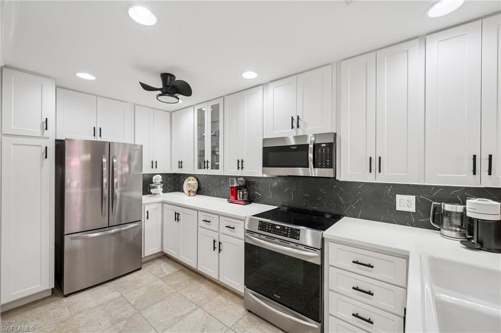 8055 Sorrento Ln, Naples, FL 34114-12