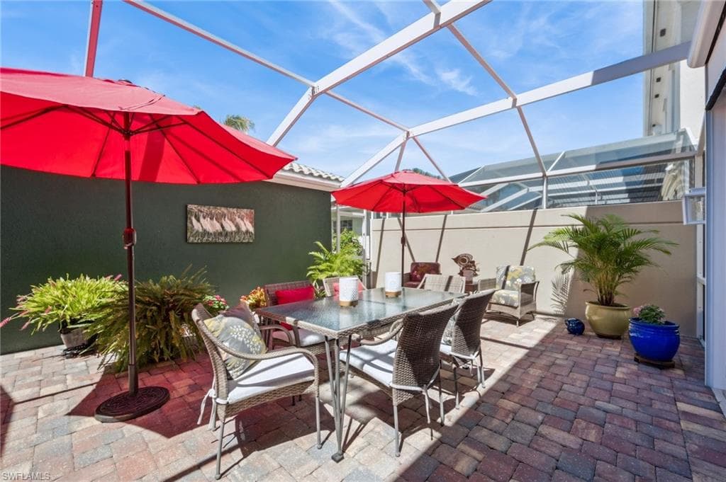 8055 Sorrento Ln, Naples, FL 34114-30