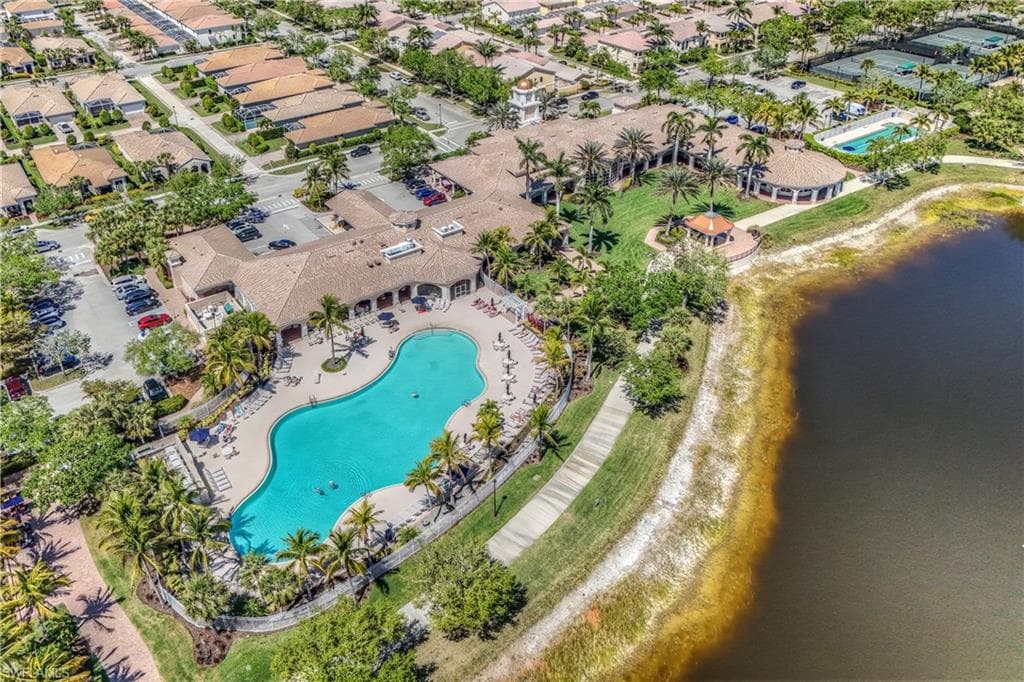 8055 Sorrento Ln, Naples, FL 34114-34