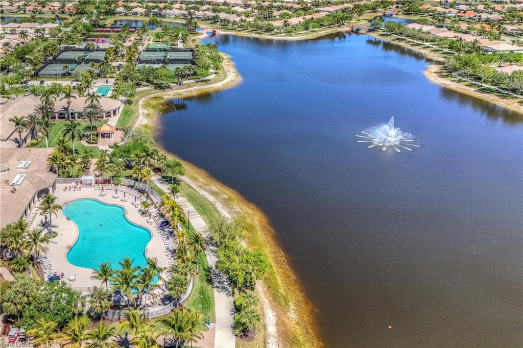 8055 Sorrento Ln, Naples, FL 34114-35