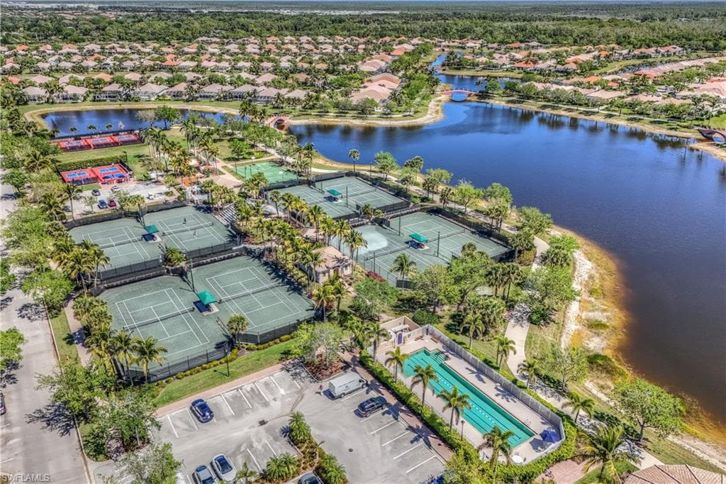 8055 Sorrento Ln, Naples, FL 34114-36