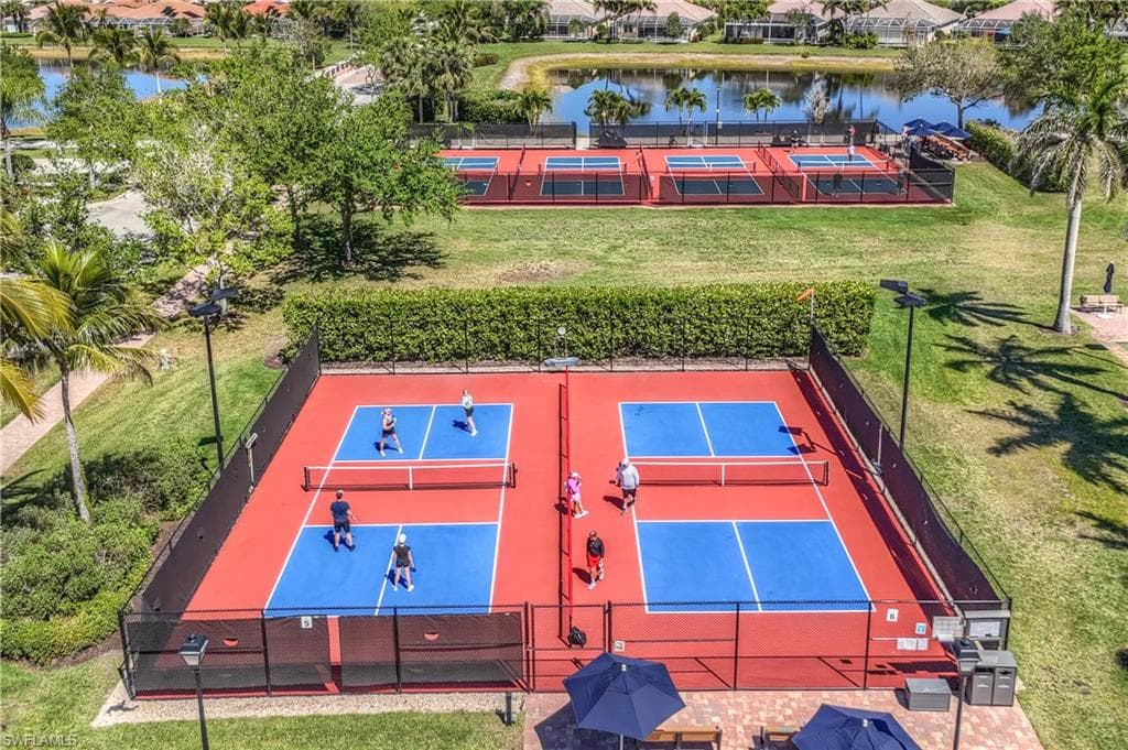 8055 Sorrento Ln, Naples, FL 34114-39