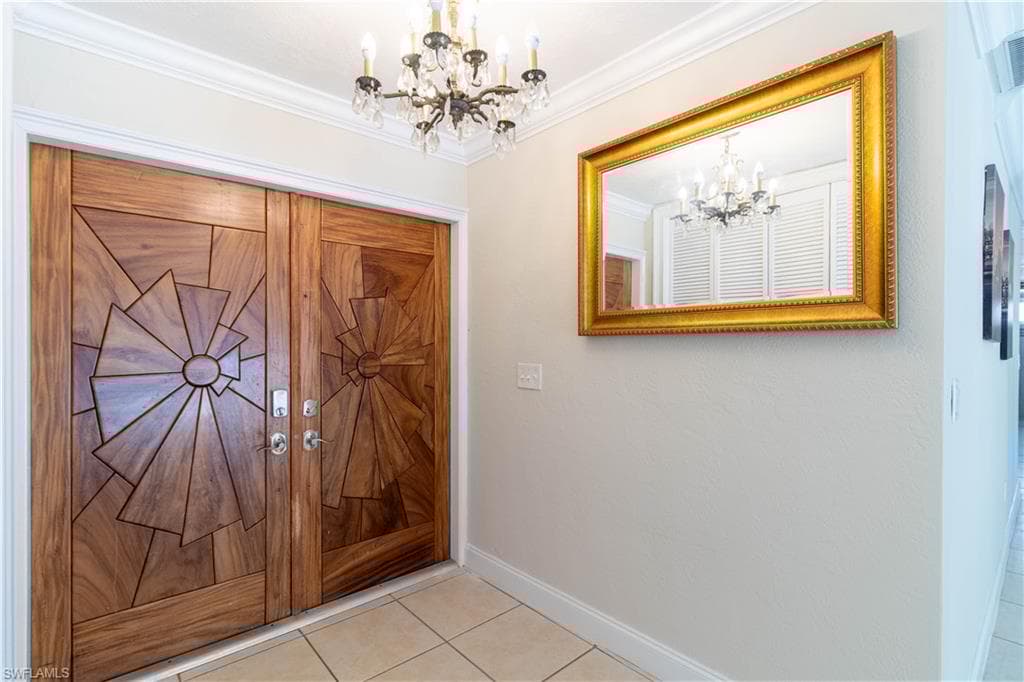 209 Pinehurst Cir, Naples, FL 34113-4