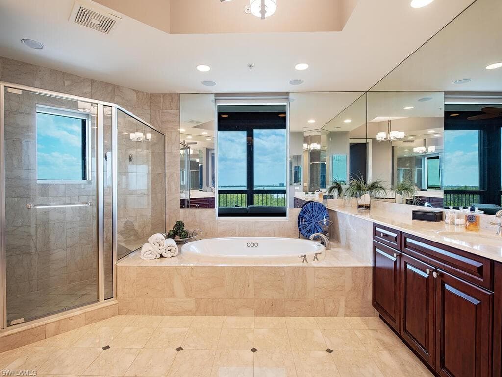 5051 Pelican Colony Blvd 301, Bonita Springs, FL 34134-6903-13