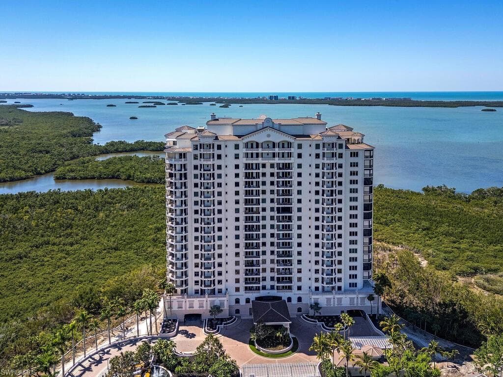 5051 Pelican Colony Blvd 301, Bonita Springs, FL 34134-6903-28