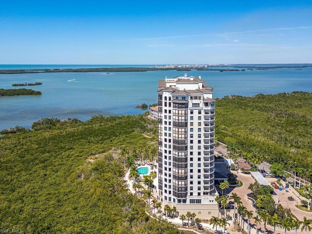 5051 Pelican Colony Blvd 301, Bonita Springs, FL 34134-6903-29