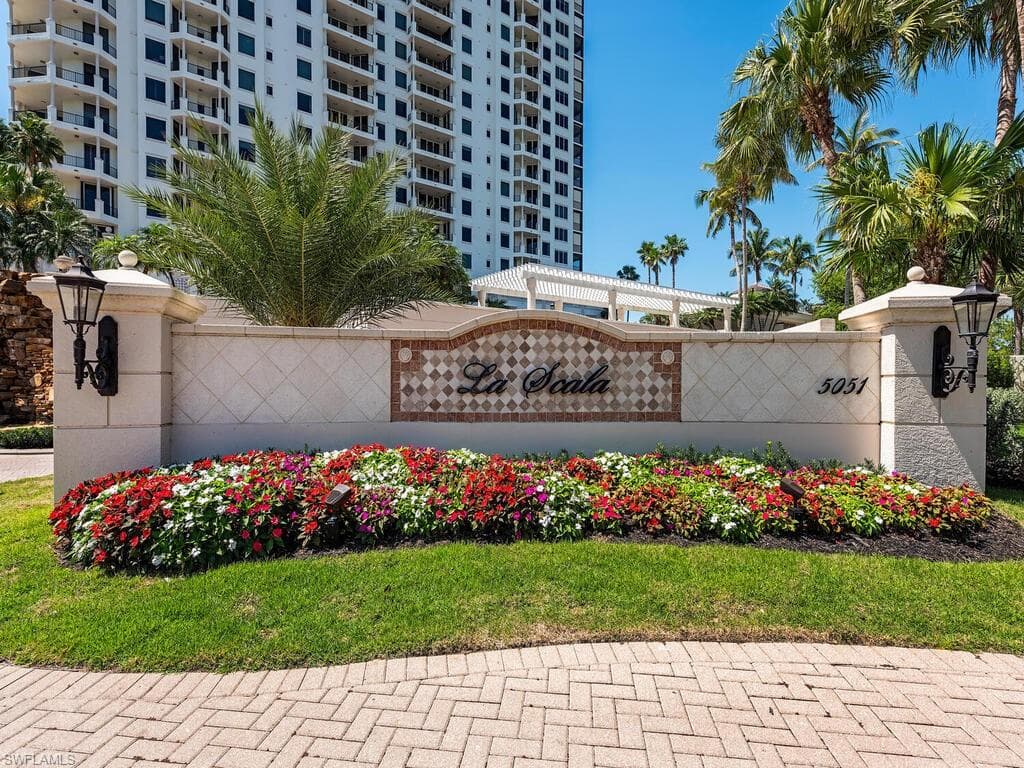 5051 Pelican Colony Blvd 301, Bonita Springs, FL 34134-6903-30