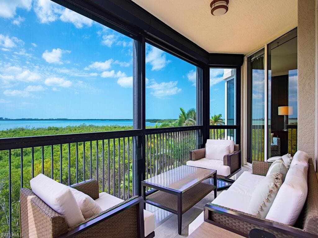 5051 Pelican Colony Blvd 301, Bonita Springs, FL 34134-6903-7