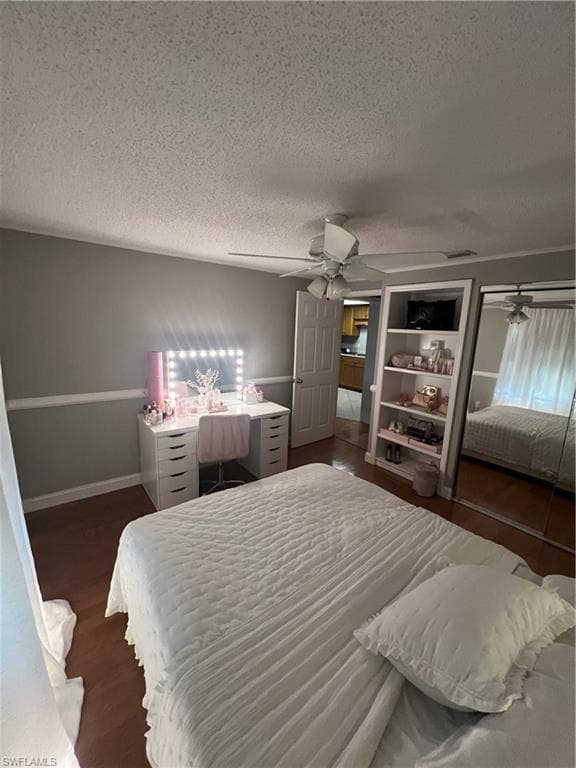5385 Treetops Dr I, Naples, FL 34113-4