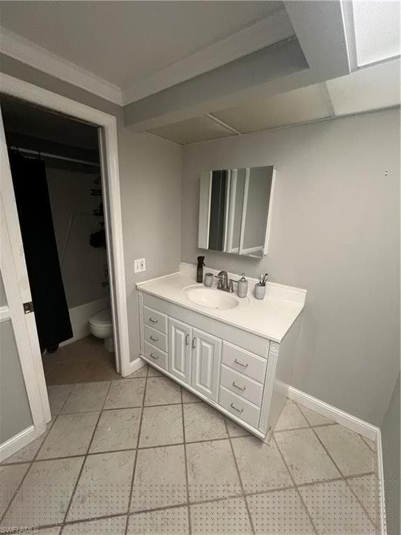 5385 Treetops Dr I, Naples, FL 34113-7