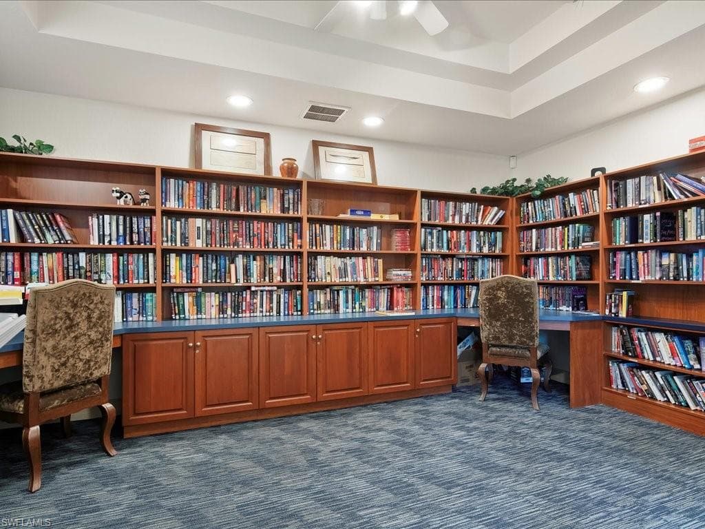 7829 Stratford Dr, Naples, FL 34104-33