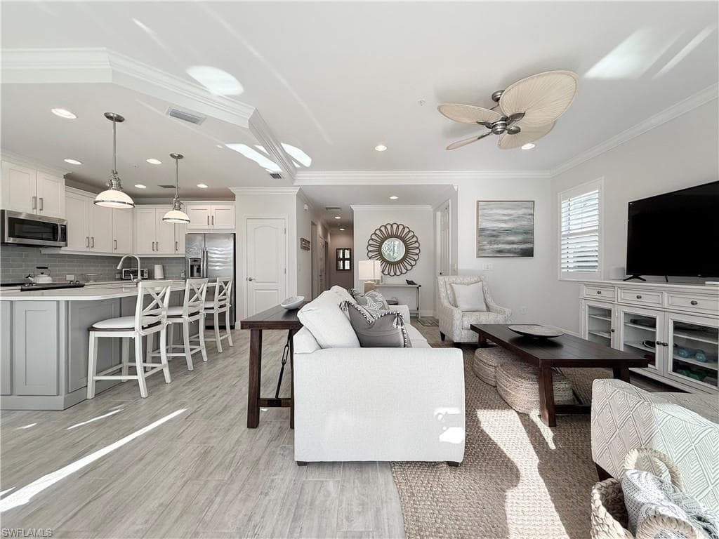 6965 Avalon Cir 1601, Naples, FL 34112-6