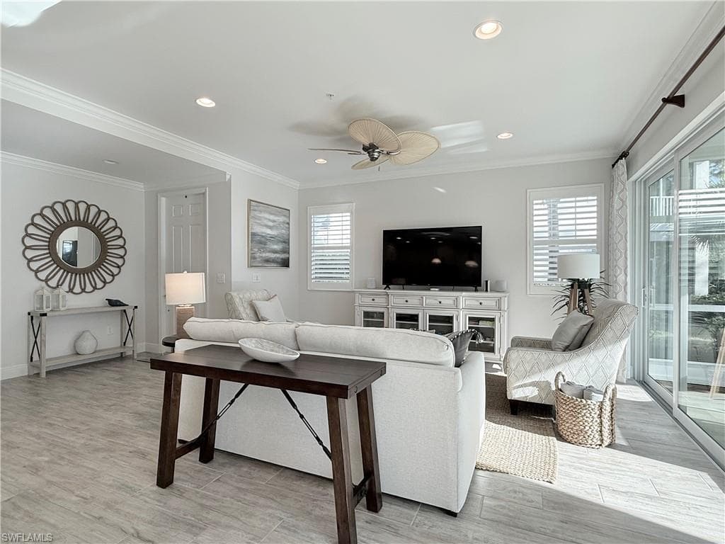 6965 Avalon Cir 1601, Naples, FL 34112-8