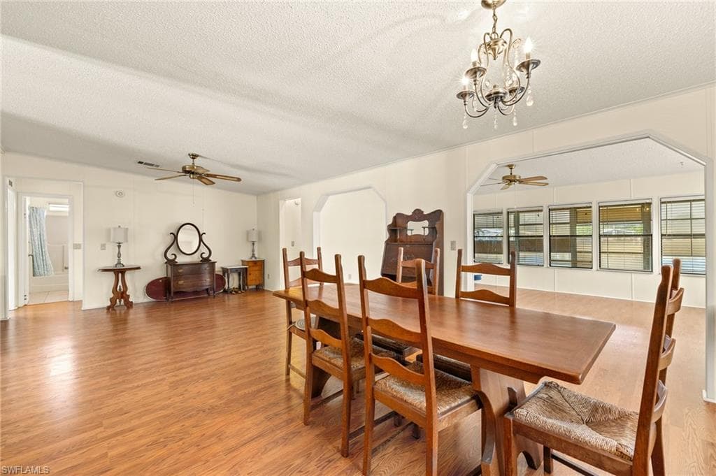 106 Oceans Blvd 106, Naples, FL 34104-9