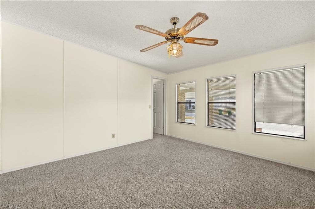106 Oceans Blvd 106, Naples, FL 34104-21