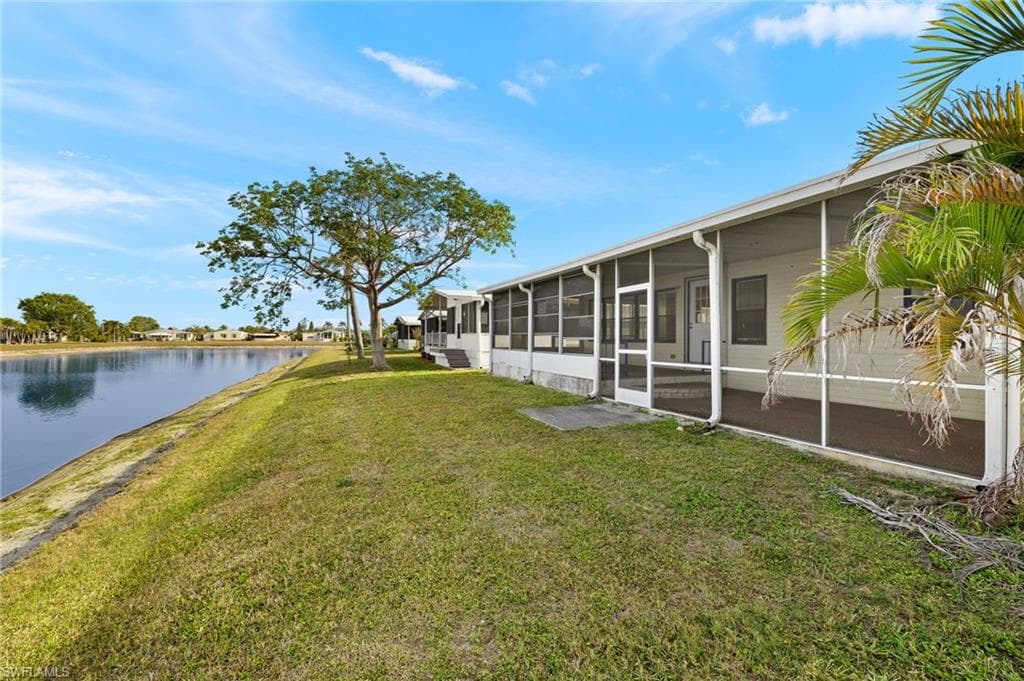 106 Oceans Blvd 106, Naples, FL 34104-26
