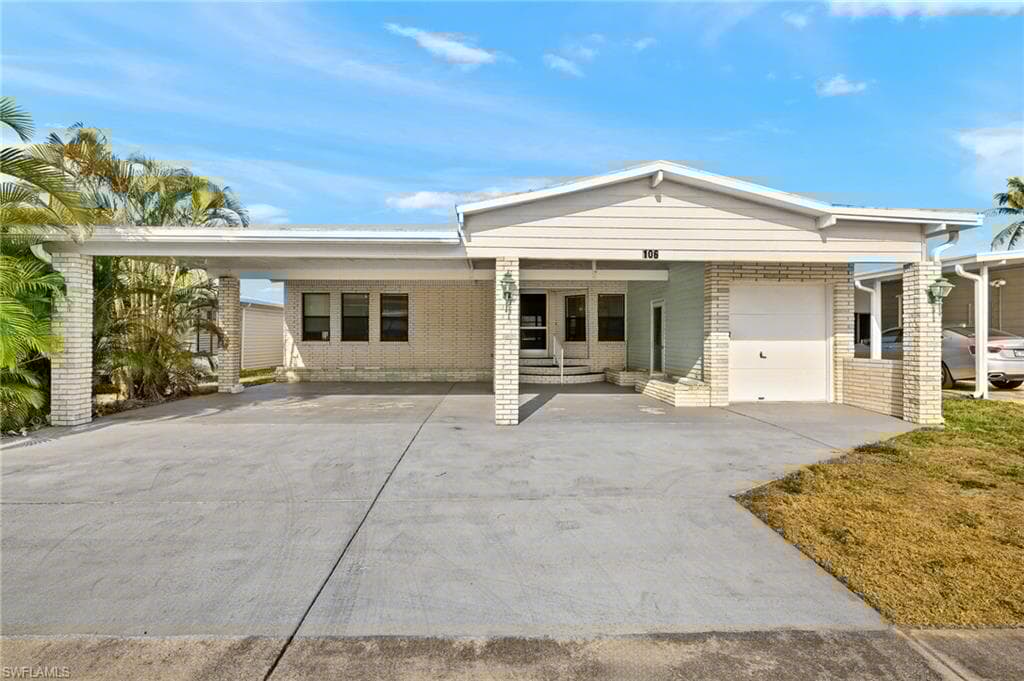 106 Oceans Blvd 106, Naples, FL 34104-2