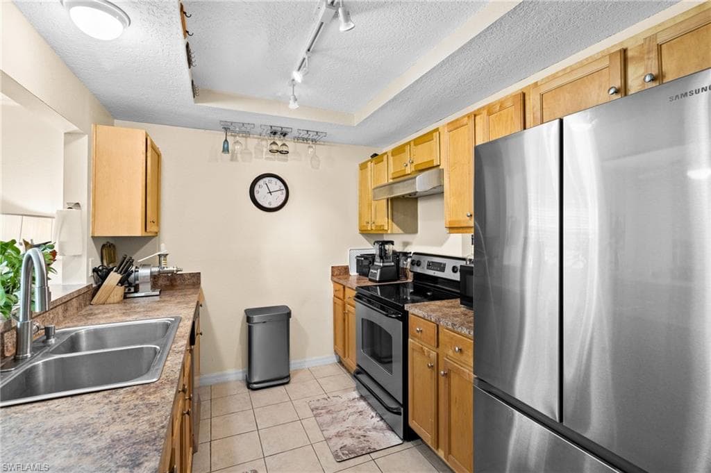 3322 Key Dr 1, North Fort Myers, FL 33903-1