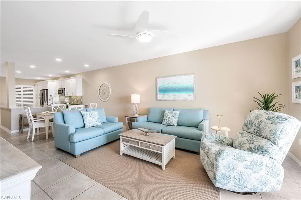 9380 Gulf Shore Dr 104, Naples, FL 34108-12