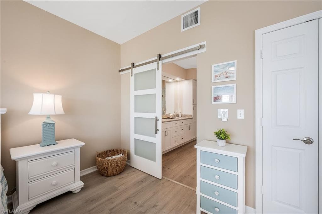 9380 Gulf Shore Dr 104, Naples, FL 34108-19