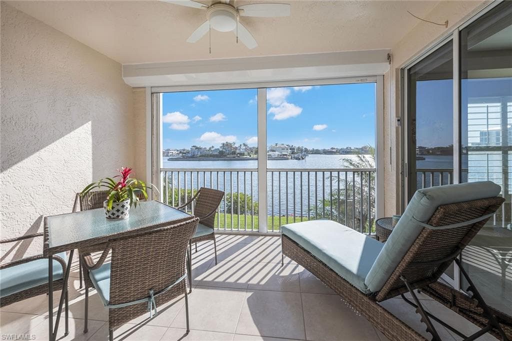 9380 Gulf Shore Dr 104, Naples, FL 34108-26