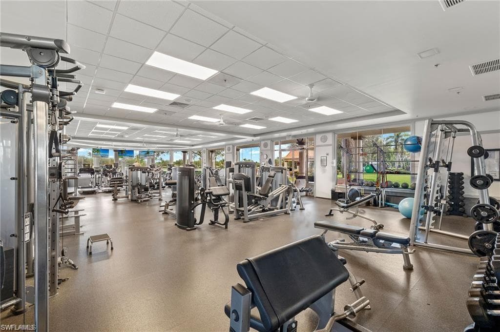3730 Whidbey Way, Naples, FL 34119-29