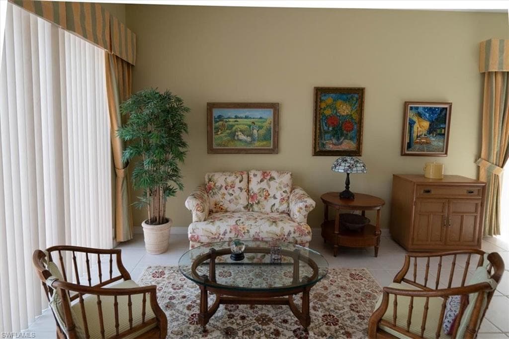 3730 Whidbey Way, Naples, FL 34119-6