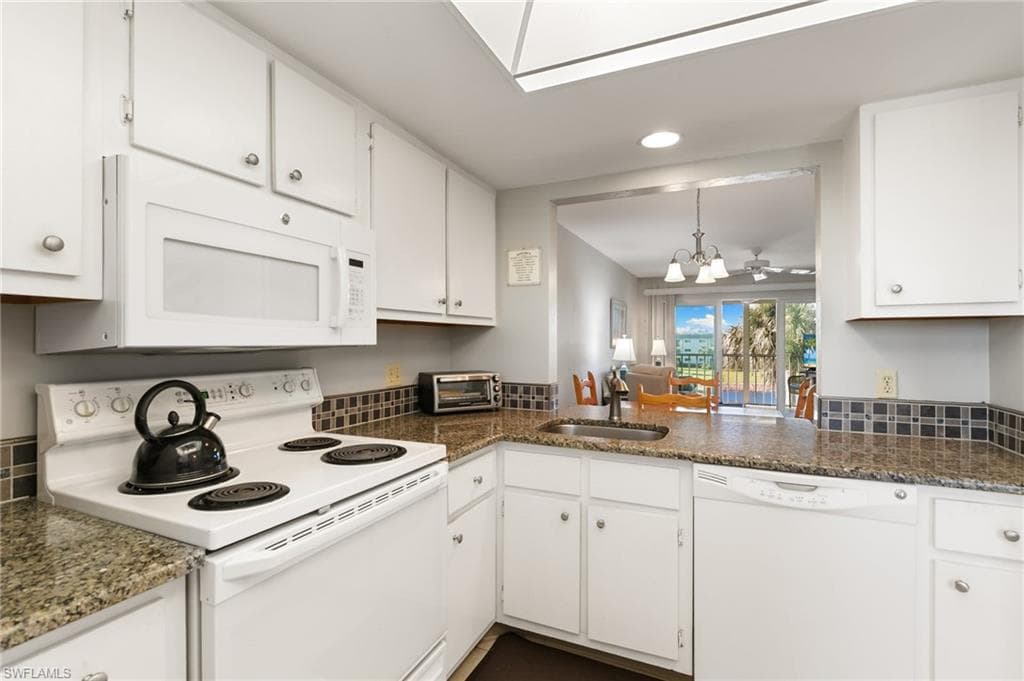 1024 Manatee Rd C303, Naples, FL 34114-12