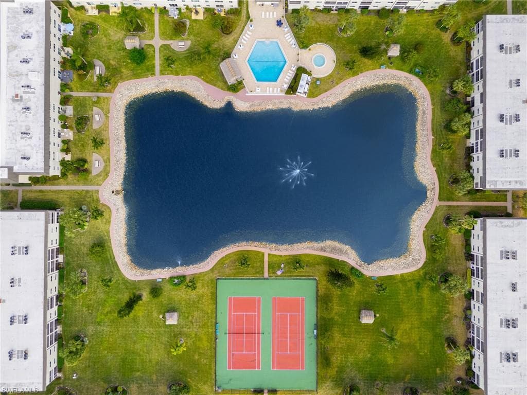 1024 Manatee Rd C303, Naples, FL 34114-27