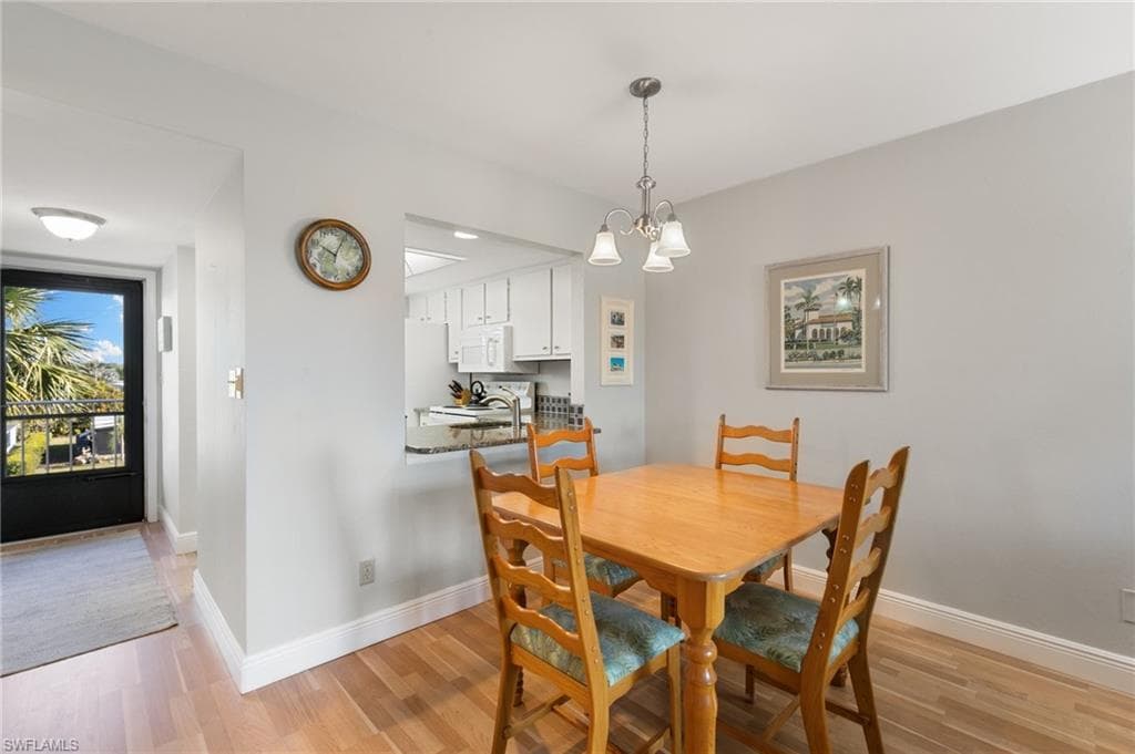 1024 Manatee Rd C303, Naples, FL 34114-5