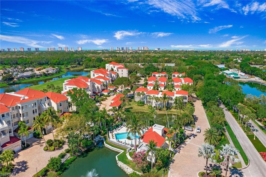 1510 Clermont Dr A201, Naples, FL 34109-36