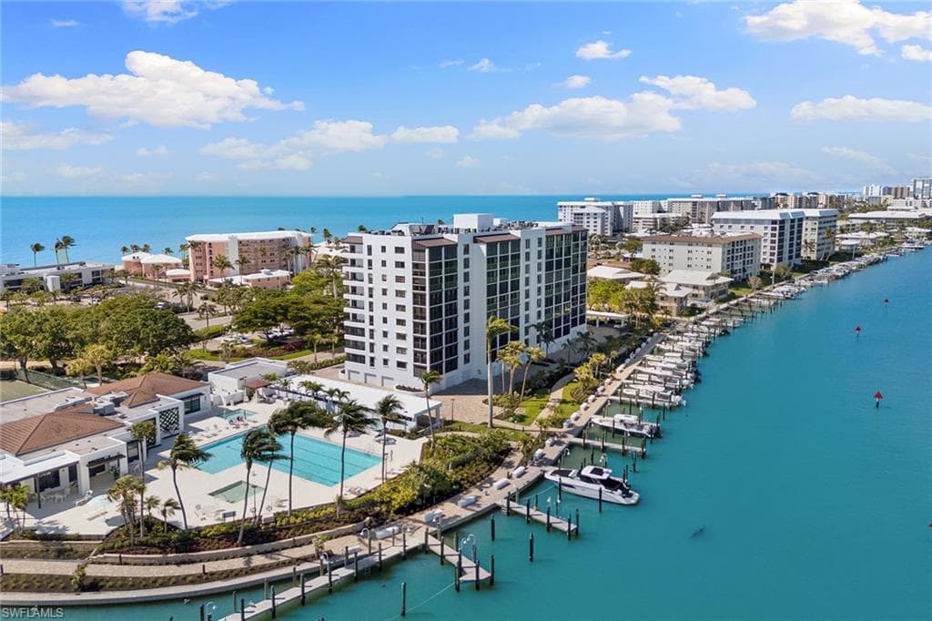 2400 Gulf Shore Blvd N 305, Naples, FL 34103-45