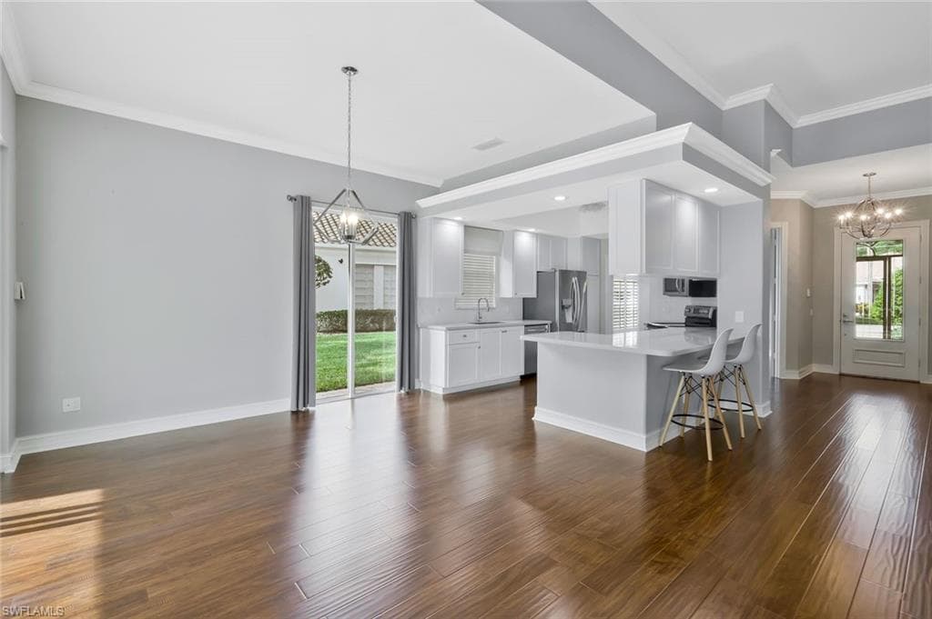 6044 Andros Way, Naples, FL 34119-9