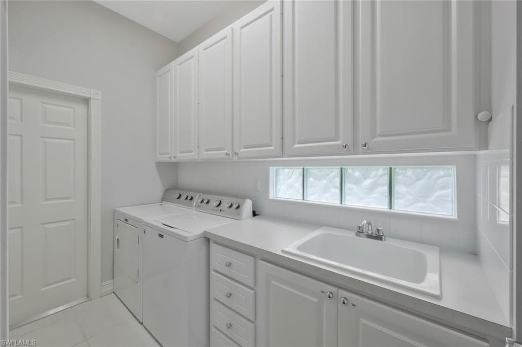 6044 Andros Way, Naples, FL 34119-22