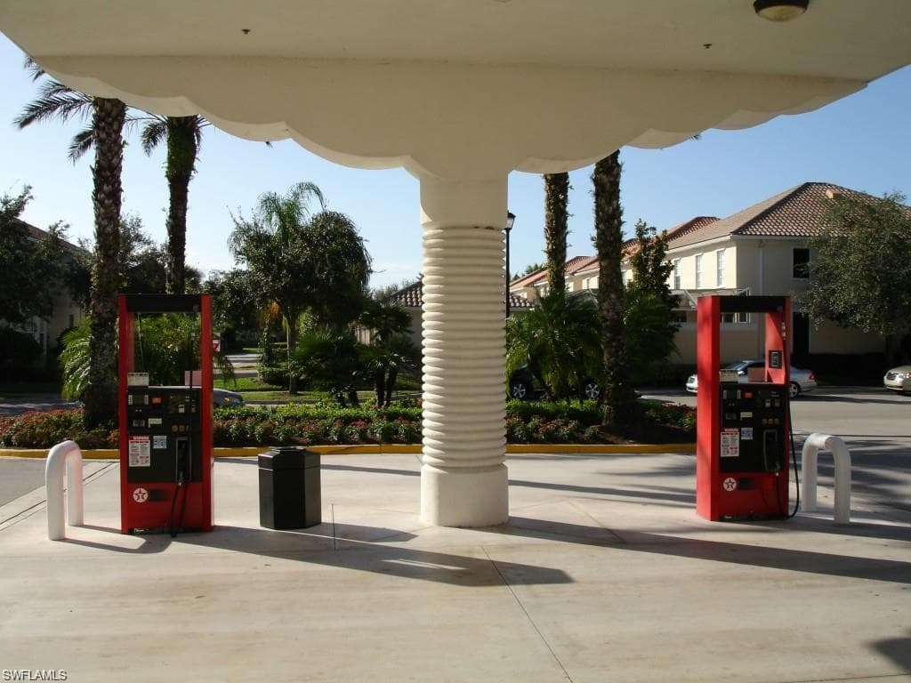 6044 Andros Way, Naples, FL 34119-38