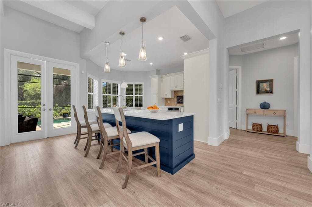 339 Saddlebrook Ln SE, Naples, FL 34110-10