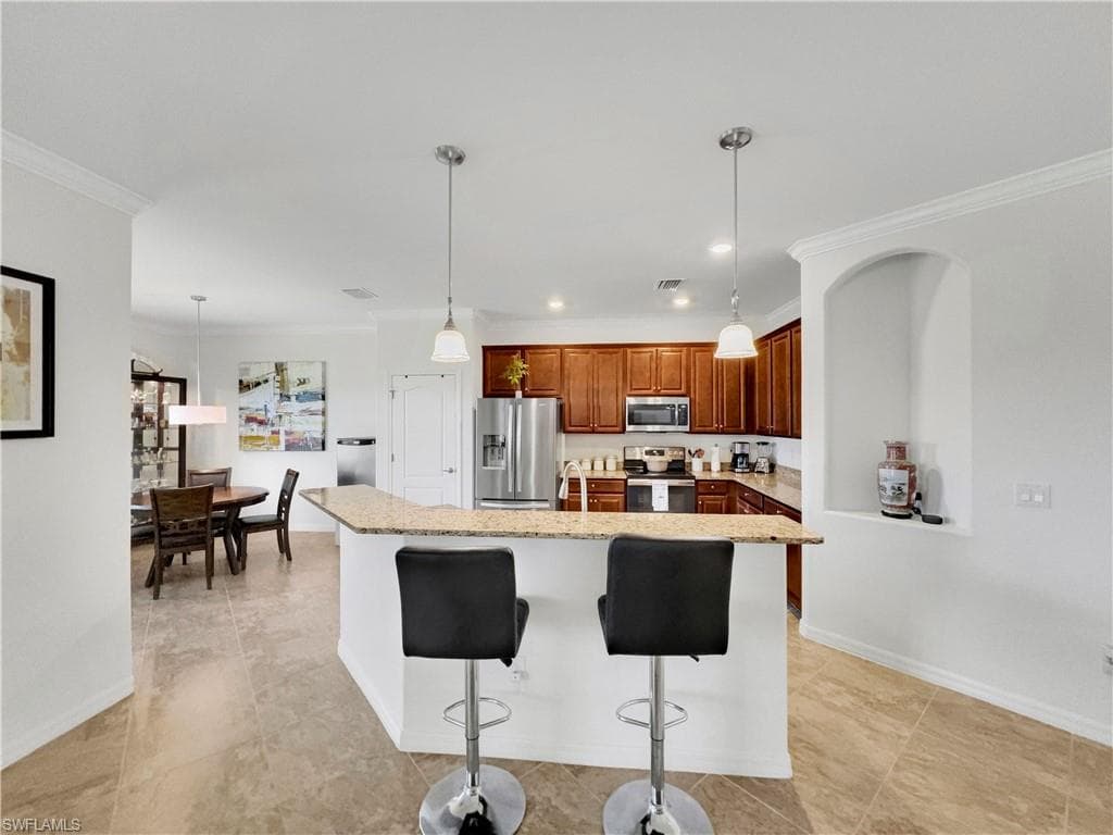 14490 Mindello Dr, Fort Myers, FL 33905-10