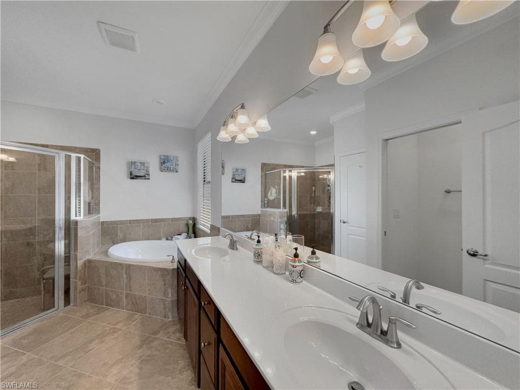 14490 Mindello Dr, Fort Myers, FL 33905-18