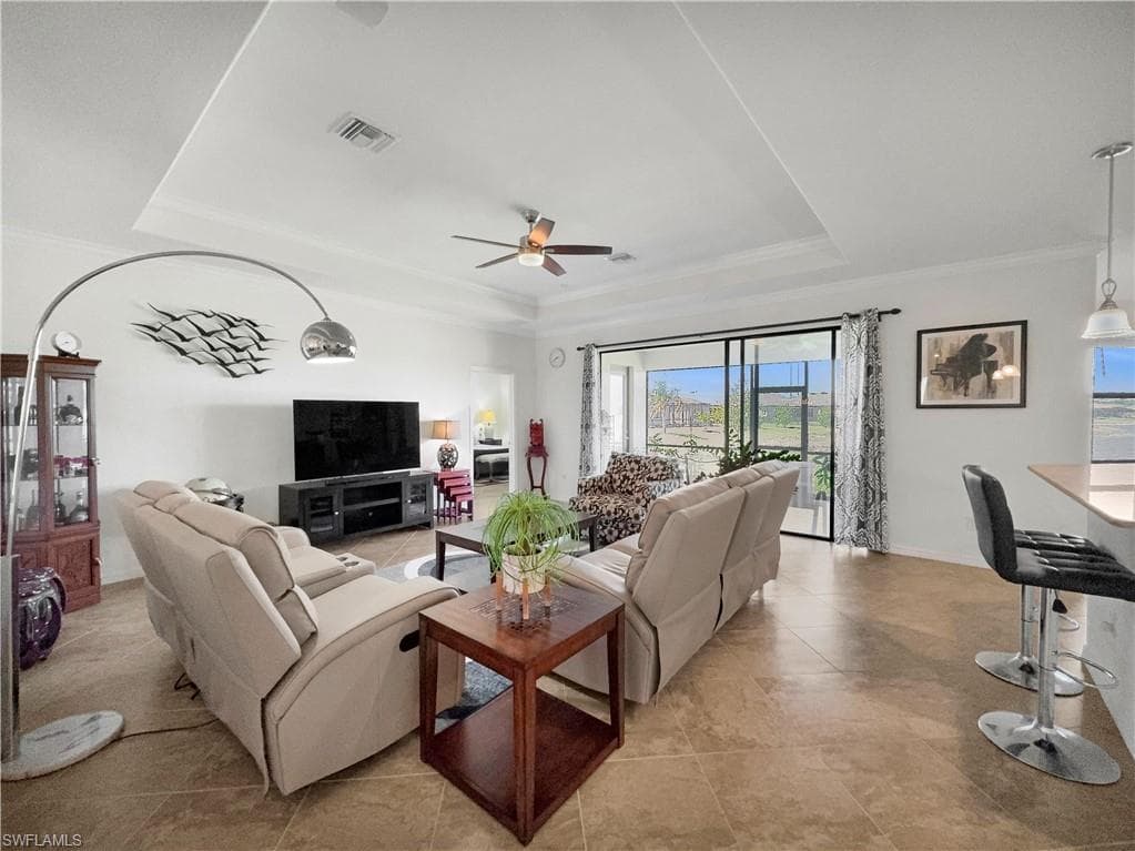 14490 Mindello Dr, Fort Myers, FL 33905-6