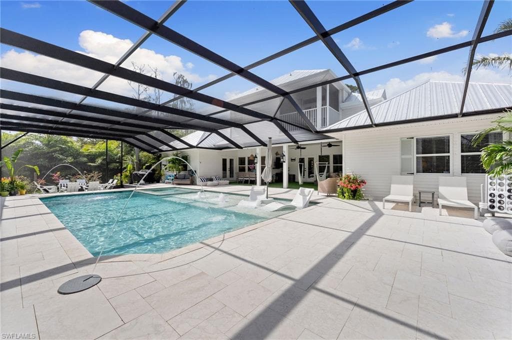 13711 Hickory Run Ln, Fort Myers, FL 33912-33