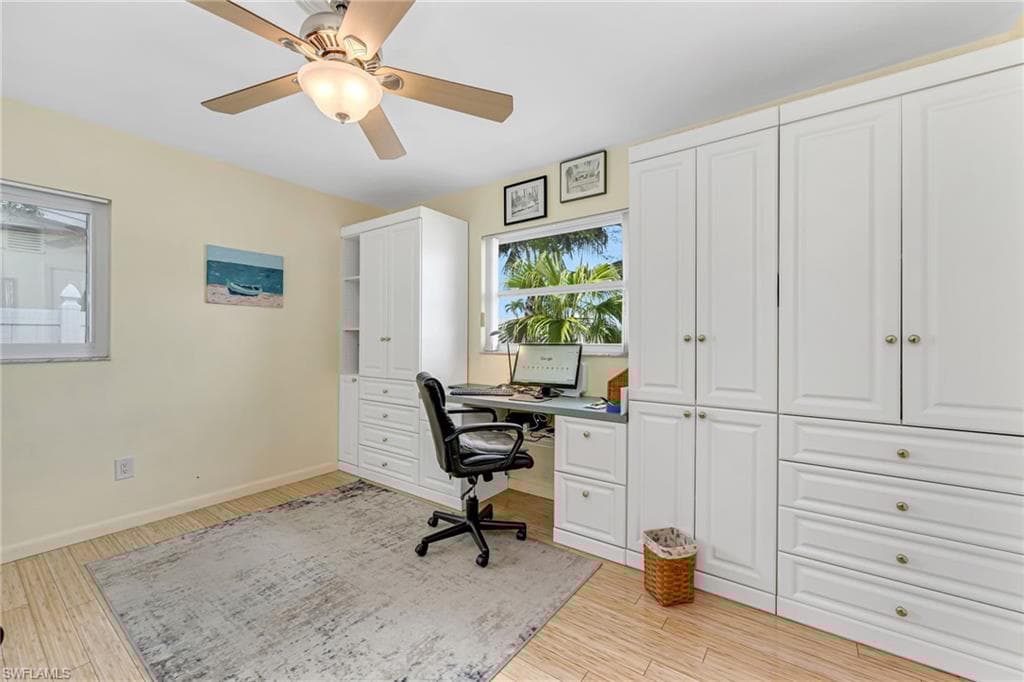 34 4th St, Bonita Springs, FL 34134-11