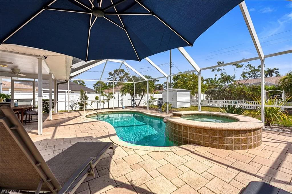 34 4th St, Bonita Springs, FL 34134-13