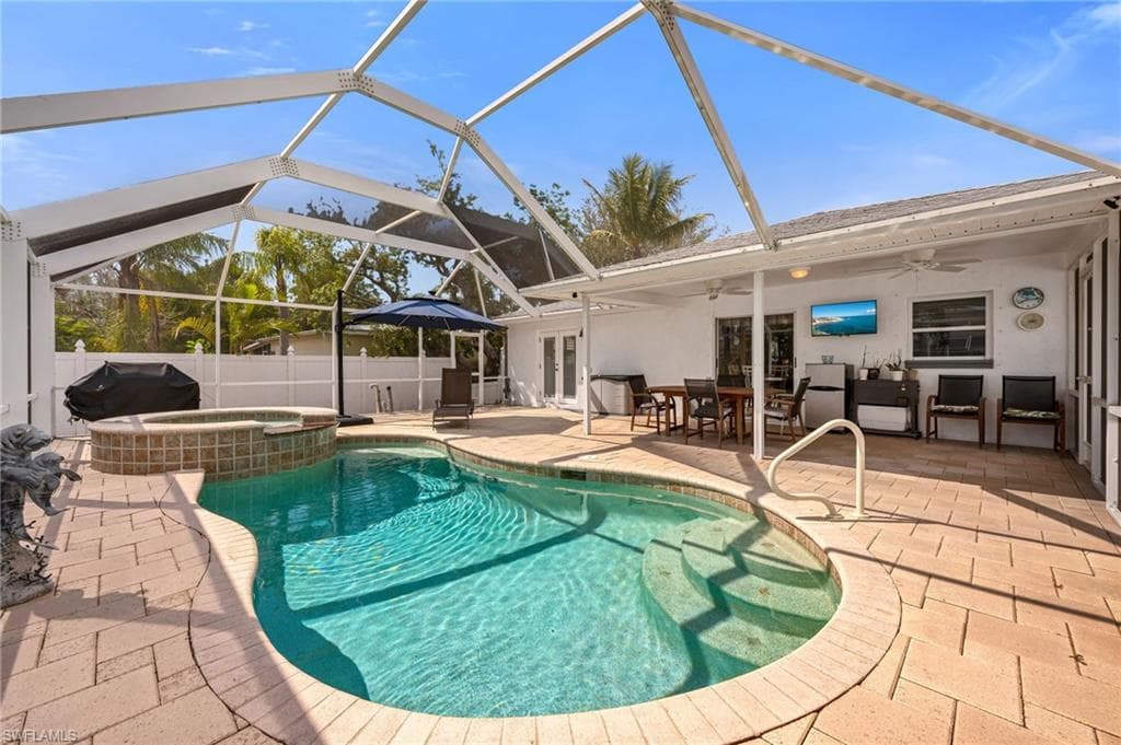 34 4th St, Bonita Springs, FL 34134-14