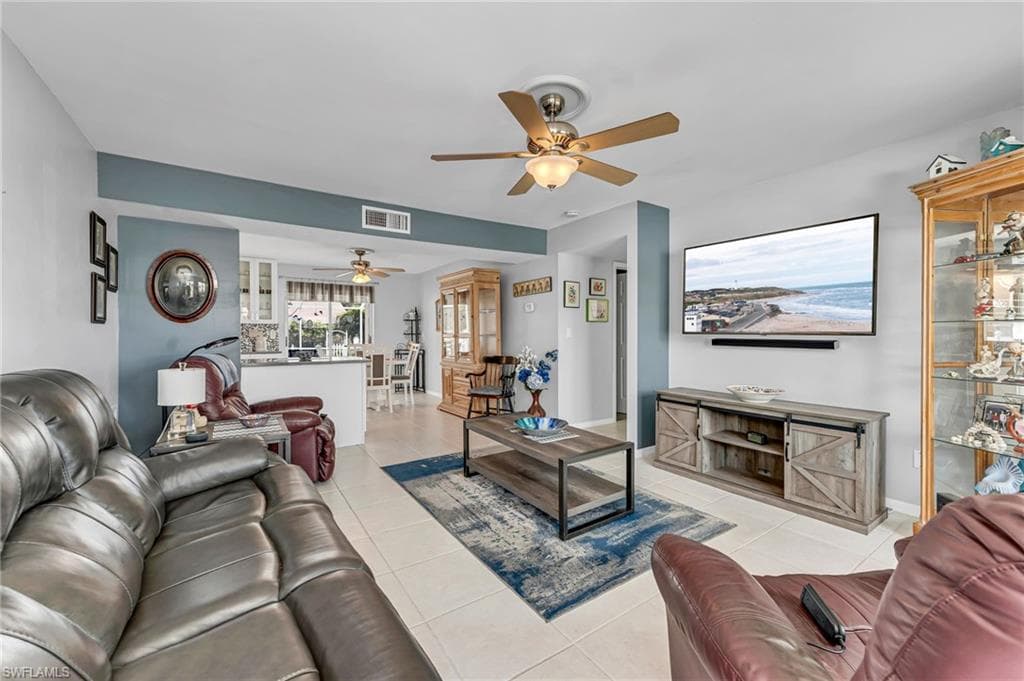 34 4th St, Bonita Springs, FL 34134-1