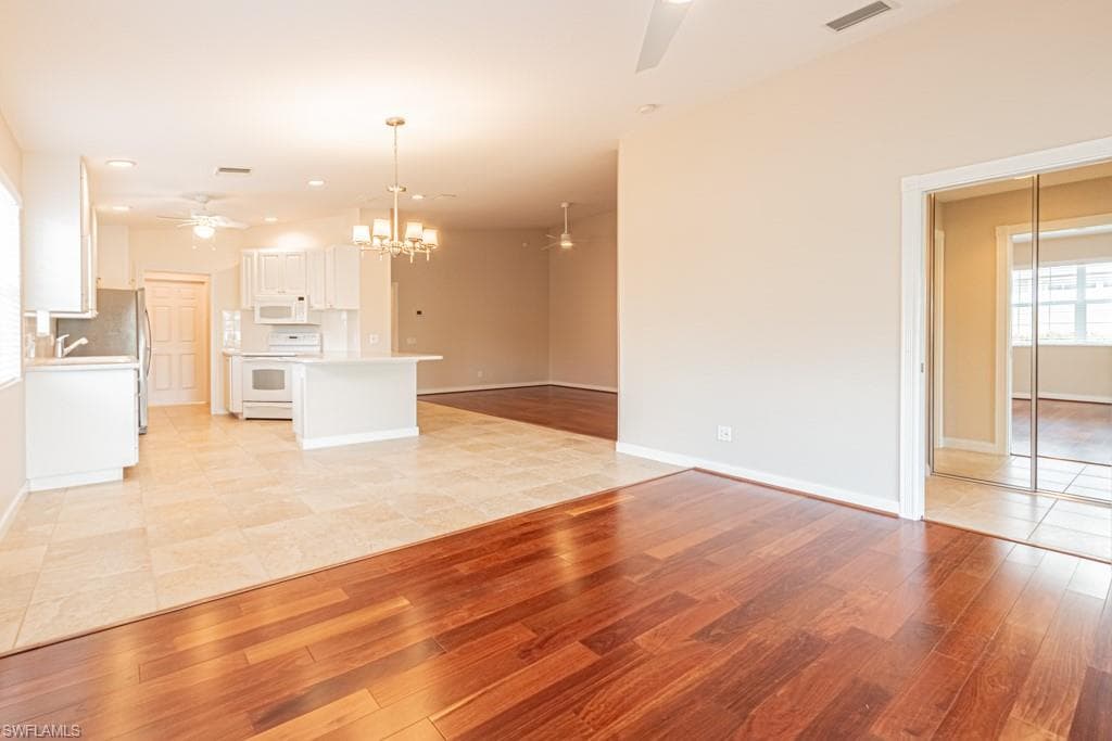 7811 Ionio Ct, Naples, FL 34114-10