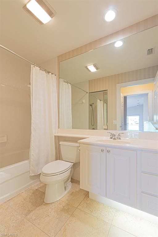 7811 Ionio Ct, Naples, FL 34114-26