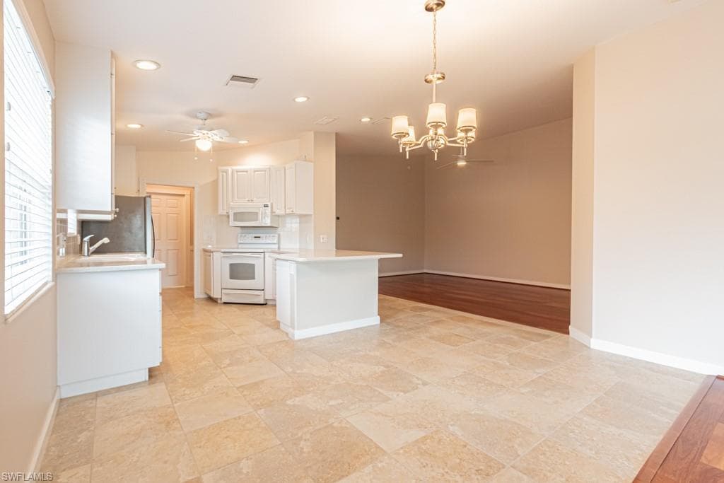 7811 Ionio Ct, Naples, FL 34114-8