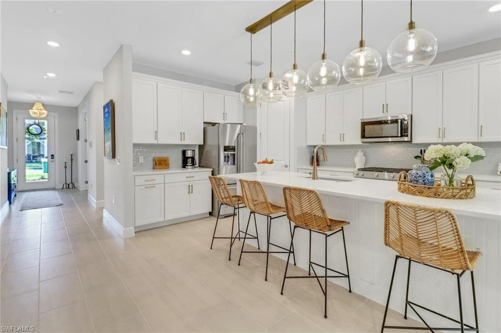 10415 Ventana Ln, Naples, FL 34120-14