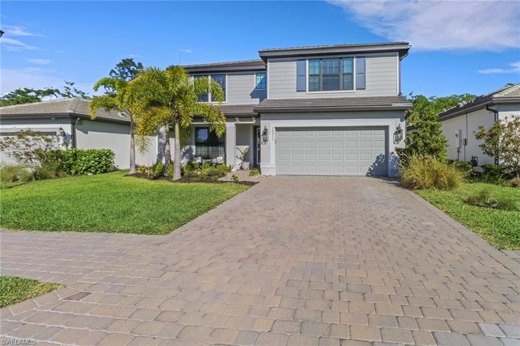 10415 Ventana Ln, Naples, FL 34120-1